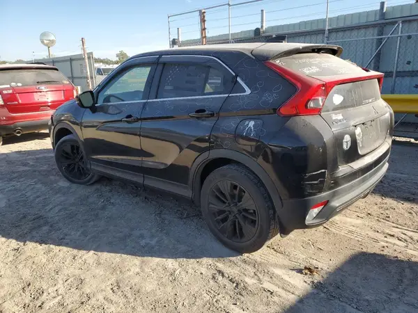 JA4AT5AA7JZ039286 2018 MITSUBISHI ECLIPSE CROSS - Image 2