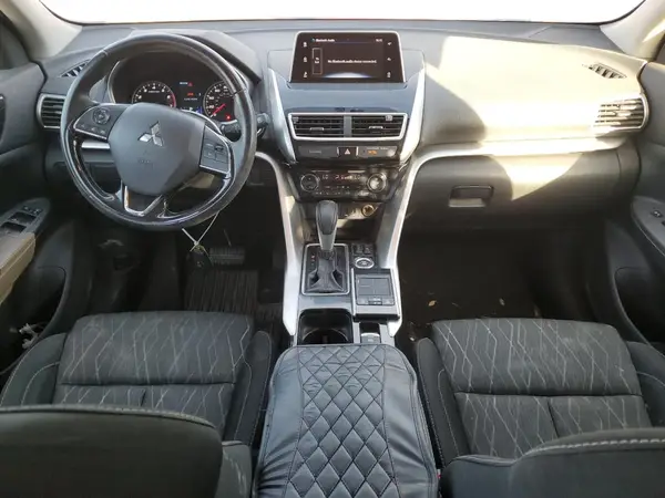 JA4AT5AA7JZ039286 2018 MITSUBISHI ECLIPSE CROSS - Image 8