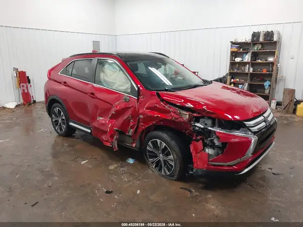 JA4AT5AA7JZ046643 2018 MITSUBISHI ECLIPSE CROSS