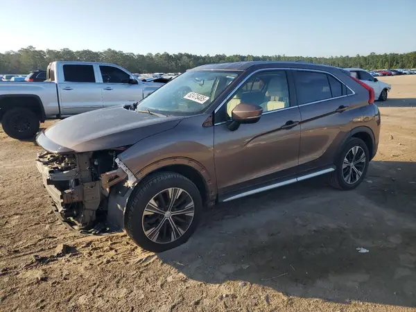 JA4AT5AA7JZ059408 2018 MITSUBISHI ECLIPSE CROSS - Image 1