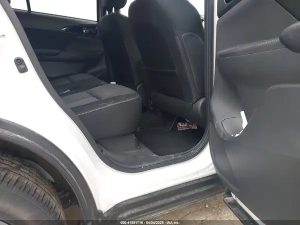JA4AT5AA7JZ062888 2018 MITSUBISHI ECLIPSE CROSS - Image 8