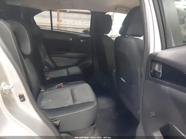 JA4AT5AA7JZ065290 2018 MITSUBISHI ECLIPSE CROSS - Image 8