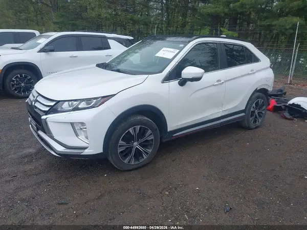 JA4AT5AA7KZ000330 2019 MITSUBISHI ECLIPSE CROSS - Image 2