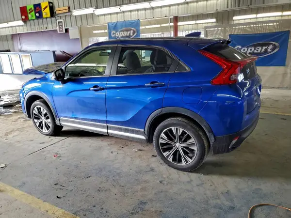 JA4AT5AA7KZ016690 2019 MITSUBISHI ECLIPSE CROSS - Image 2