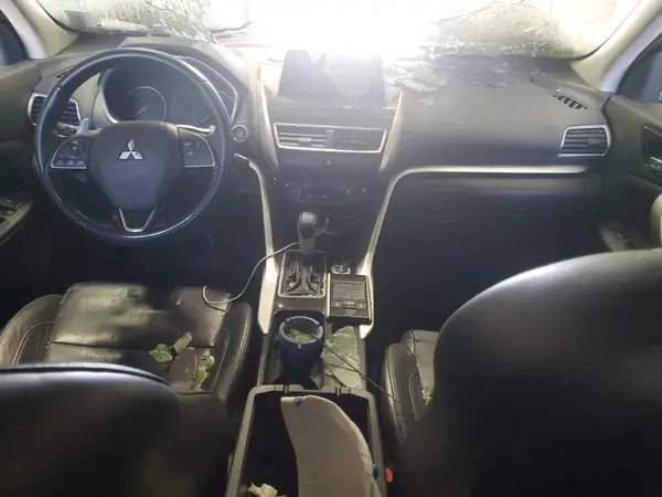JA4AT5AA7KZ018486 2019 MITSUBISHI ECLIPSE CROSS - Image 8