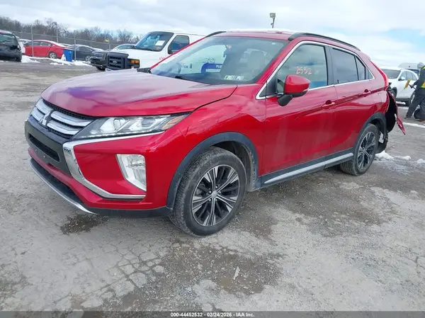 JA4AT5AA7KZ019833 2019 MITSUBISHI ECLIPSE CROSS - Image 2