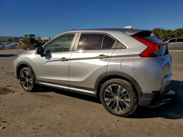 JA4AT5AA7KZ052475 2019 MITSUBISHI ECLIPSE CROSS - Image 2