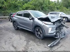 JA4AT5AA8JZ038695 2018 MITSUBISHI ECLIPSE CROSS