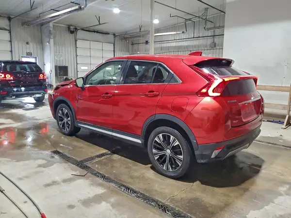 JA4AT5AA8JZ040026 2018 MITSUBISHI ECLIPSE CROSS - Image 2