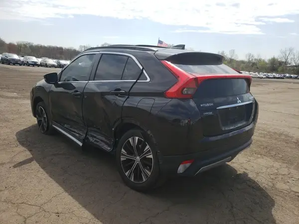 JA4AT5AA8JZ042276 2018 MITSUBISHI ECLIPSE CROSS - Image 2