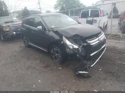 JA4AT5AA8JZ048594 2018 MITSUBISHI ECLIPSE CROSS