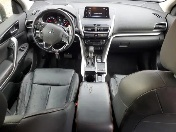 JA4AT5AA8JZ055271 2018 MITSUBISHI ECLIPSE CROSS - Image 8