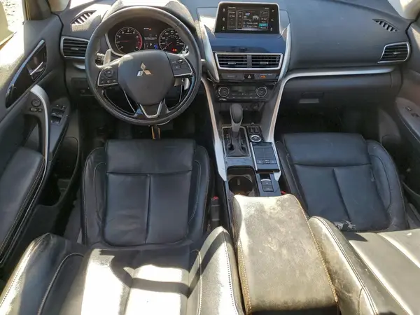 JA4AT5AA8JZ064830 2018 MITSUBISHI ECLIPSE CROSS - Image 8