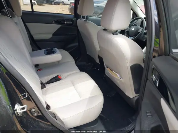 JA4AT5AA8JZ067968 2018 MITSUBISHI ECLIPSE CROSS - Image 8
