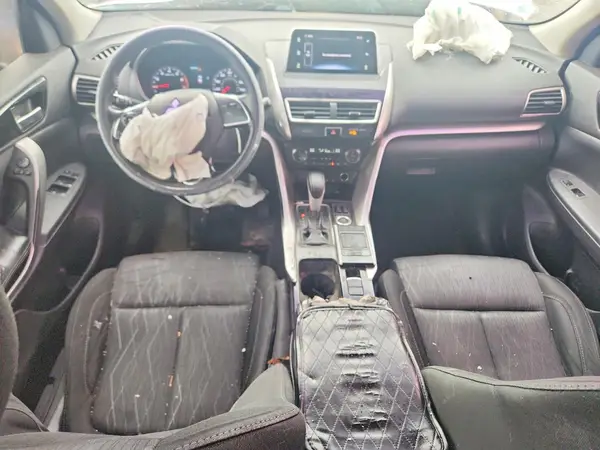 JA4AT5AA8KZ000756 2019 MITSUBISHI ECLIPSE CROSS - Image 8