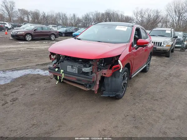 JA4AT5AA8KZ022739 2019 MITSUBISHI ECLIPSE CROSS - Image 2