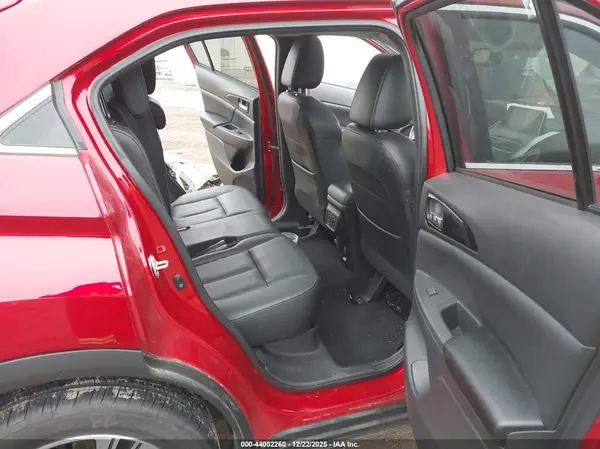 JA4AT5AA8KZ022739 2019 MITSUBISHI ECLIPSE CROSS - Image 8