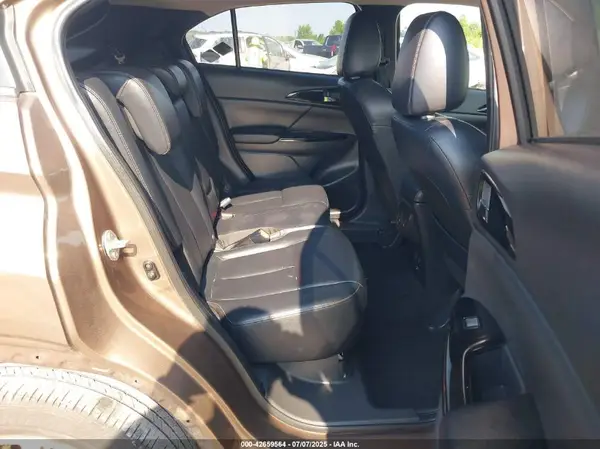 JA4AT5AA9JZ040536 2018 MITSUBISHI ECLIPSE CROSS - Image 8