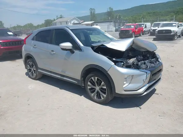 JA4AT5AA9JZ044683 2018 MITSUBISHI ECLIPSE CROSS - Image 1