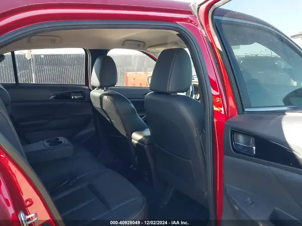 JA4AT5AA9JZ048751 2018 MITSUBISHI ECLIPSE CROSS - Image 8
