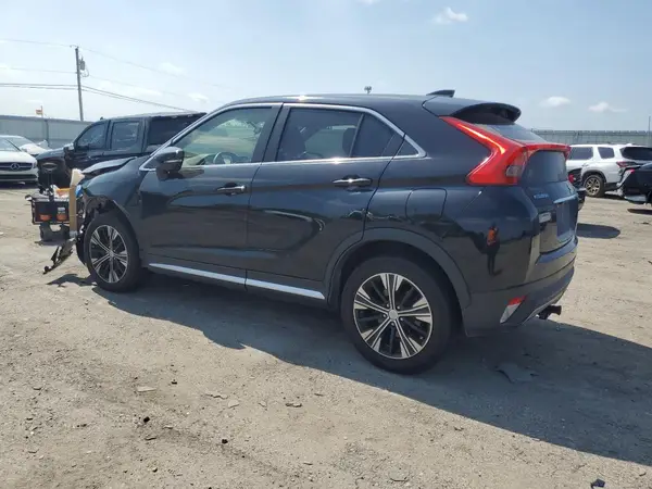 JA4AT5AA9JZ049043 2018 MITSUBISHI ECLIPSE CROSS - Image 2