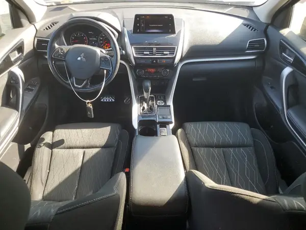 JA4AT5AA9JZ069888 2018 MITSUBISHI ECLIPSE CROSS - Image 8