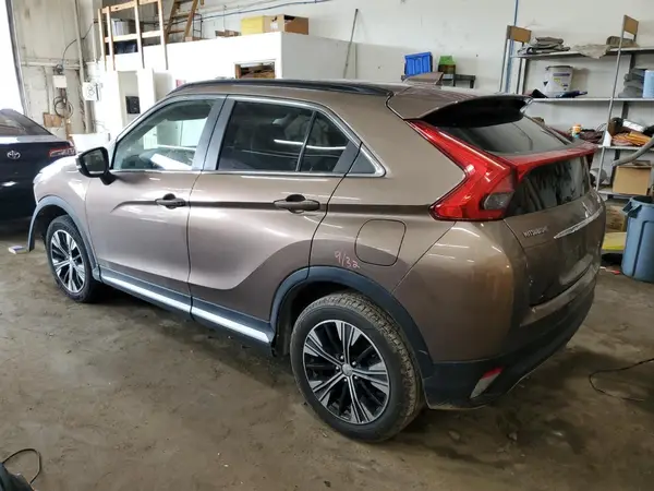 JA4AT5AA9KZ023236 2019 MITSUBISHI ECLIPSE CROSS - Image 2