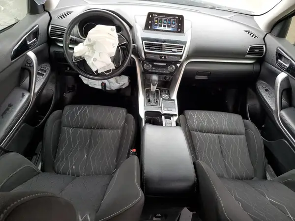 JA4AT5AA9KZ023267 2019 MITSUBISHI ECLIPSE CROSS - Image 8