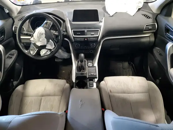 JA4AT5AA9KZ024368 2019 MITSUBISHI ECLIPSE CROSS - Image 8