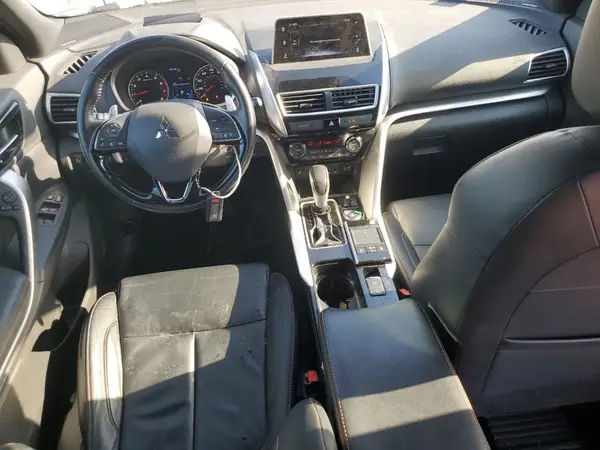 JA4AT5AA9LZ002405 2020 MITSUBISHI ECLIPSE CROSS - Image 8
