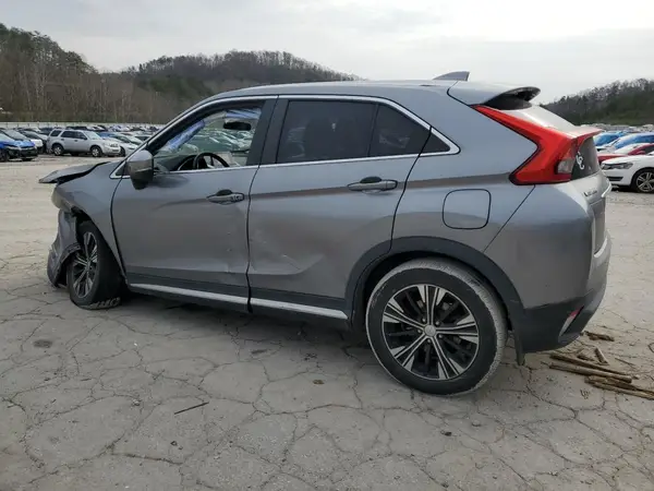 JA4AT5AAXJZ037984 2018 MITSUBISHI ECLIPSE CROSS - Image 2