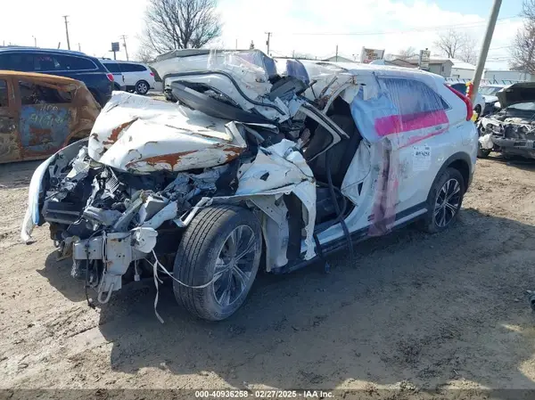 JA4AT5AAXJZ038083 2018 MITSUBISHI ECLIPSE CROSS - Image 2
