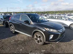 JA4AT5AAXJZ038634 2018 MITSUBISHI ECLIPSE CROSS
