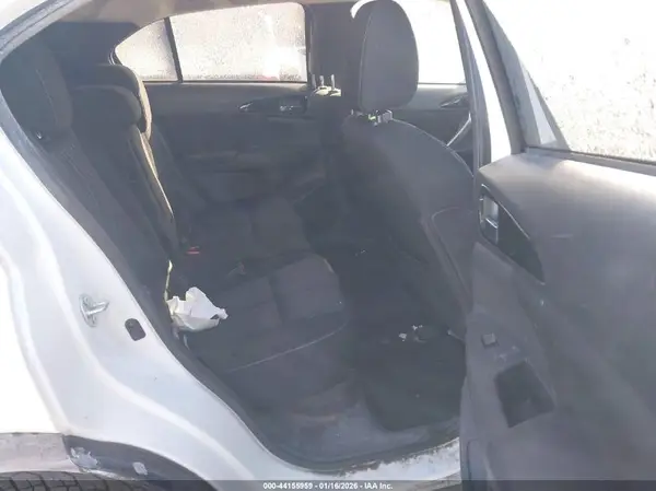 JA4AT5AAXJZ061993 2018 MITSUBISHI ECLIPSE CROSS - Image 8