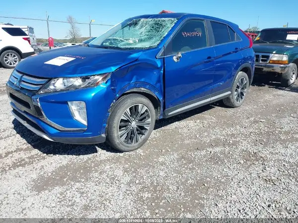 JA4AT5AAXJZ062061 2018 MITSUBISHI ECLIPSE CROSS - Image 2