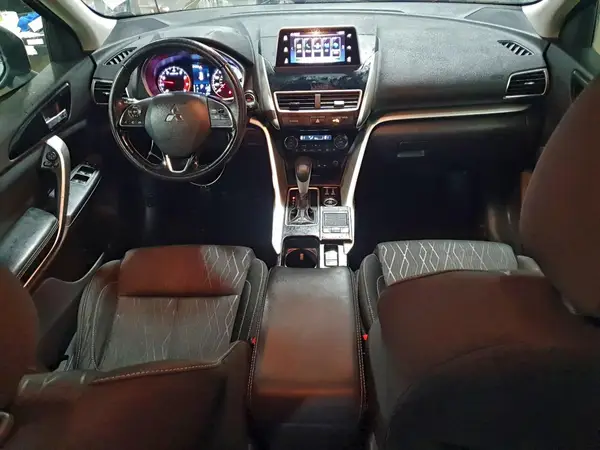 JA4AT5AAXJZ065428 2018 MITSUBISHI ECLIPSE CROSS - Image 8