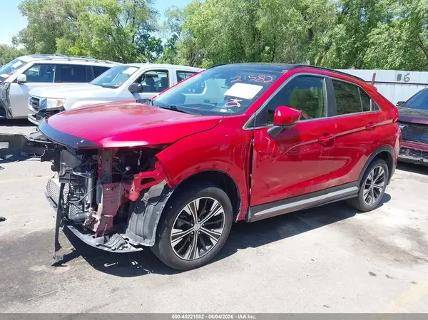 JA4AT5AAXKZ001875 2019 MITSUBISHI ECLIPSE CROSS - Image 2