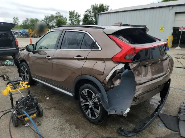 JA4AT5AAXKZ008986 2019 MITSUBISHI ECLIPSE CROSS - Image 2