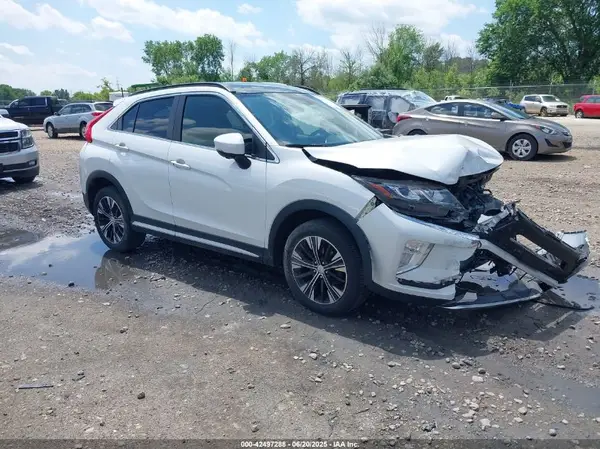 JA4AT5AAXKZ011435 2019 MITSUBISHI ECLIPSE CROSS - Image 1