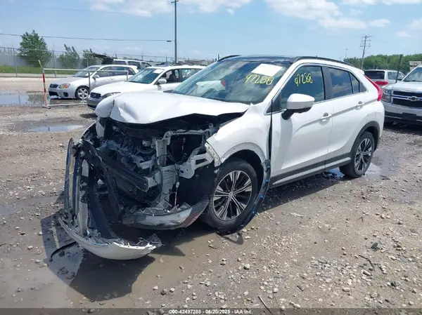JA4AT5AAXKZ011435 2019 MITSUBISHI ECLIPSE CROSS - Image 2