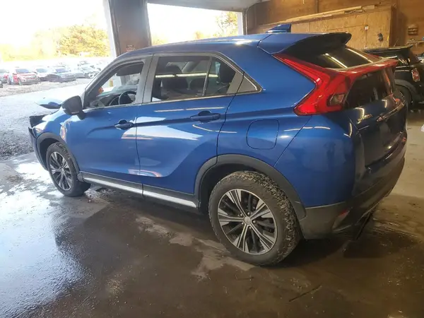 JA4AT5AAXKZ019745 2019 MITSUBISHI ECLIPSE CROSS - Image 2