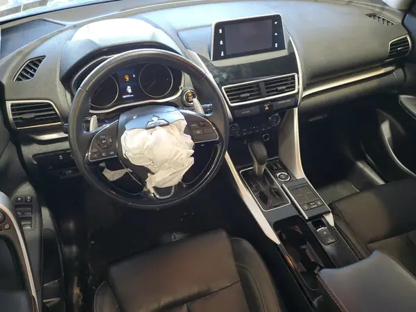 JA4AT5AAXKZ019745 2019 MITSUBISHI ECLIPSE CROSS - Image 8