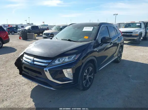 JA4AT5AAXKZ024671 2019 MITSUBISHI ECLIPSE CROSS - Image 2