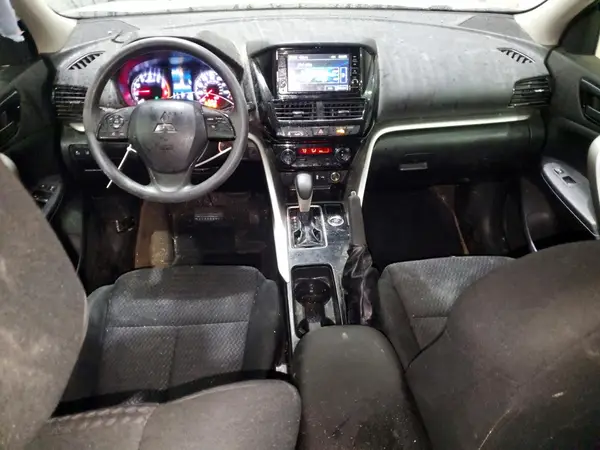 JA4ATUAA0PZ048009 2023 MITSUBISHI ECLIPSE CROSS - Image 8