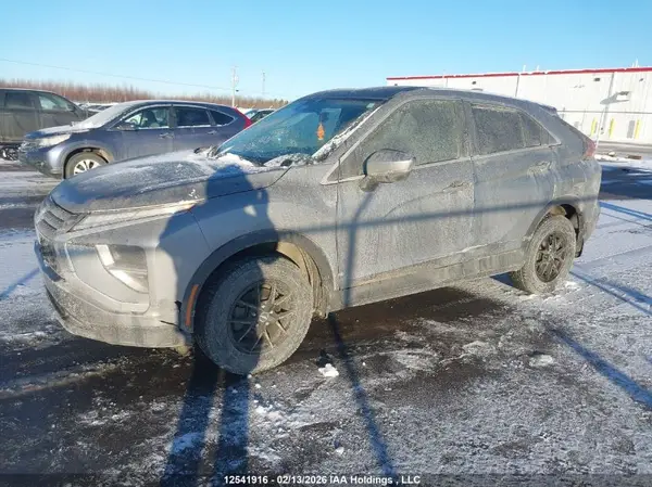 JA4ATUAA0RZ632445 2024 MITSUBISHI ECLIPSE CROSS - Image 2