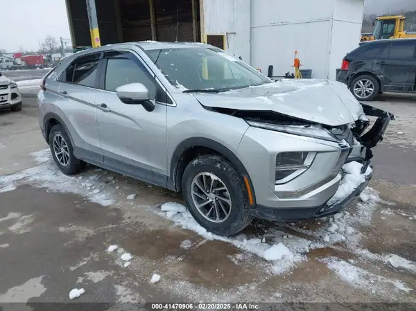 JA4ATUAA1NZ034794 2022 MITSUBISHI ECLIPSE CROSS - Image 1