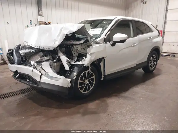 JA4ATUAA1NZ070520 2022 MITSUBISHI ECLIPSE CROSS - Image 2
