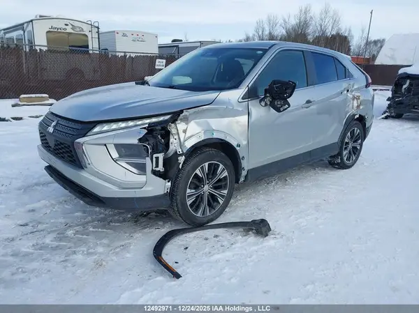 JA4ATUAA1NZ613364 2022 MITSUBISHI ECLIPSE CROSS - Image 2