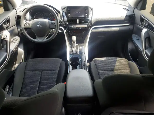 JA4ATUAA1PZ049346 2023 MITSUBISHI ECLIPSE CROSS - Image 8