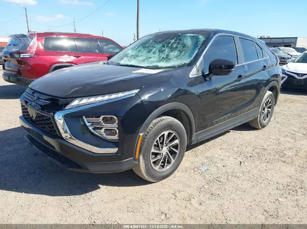 JA4ATUAA1RZ000974 2024 MITSUBISHI ECLIPSE CROSS - Image 2